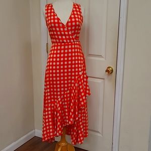 maxi dress,no sleeve, pink and white color, size 2,brand Diane von Fursten